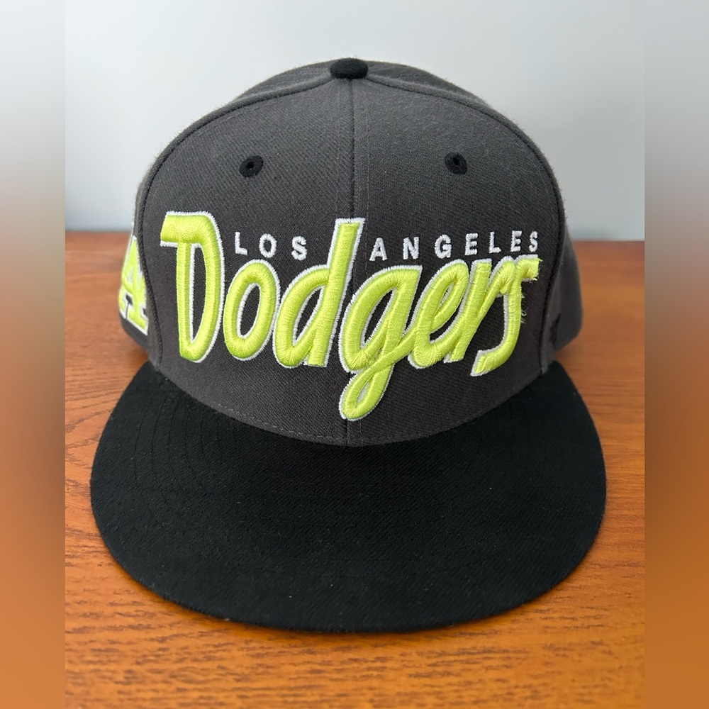 EXCLUSIVE ’47 Brand Los Angeles Dodgers Gray, Black & Neon Yellow Snapback